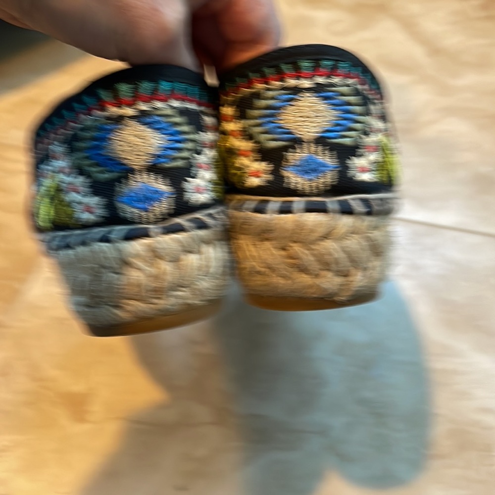 Johnny Was Embroidered Platform Espadrilles - Picture 4 of 10